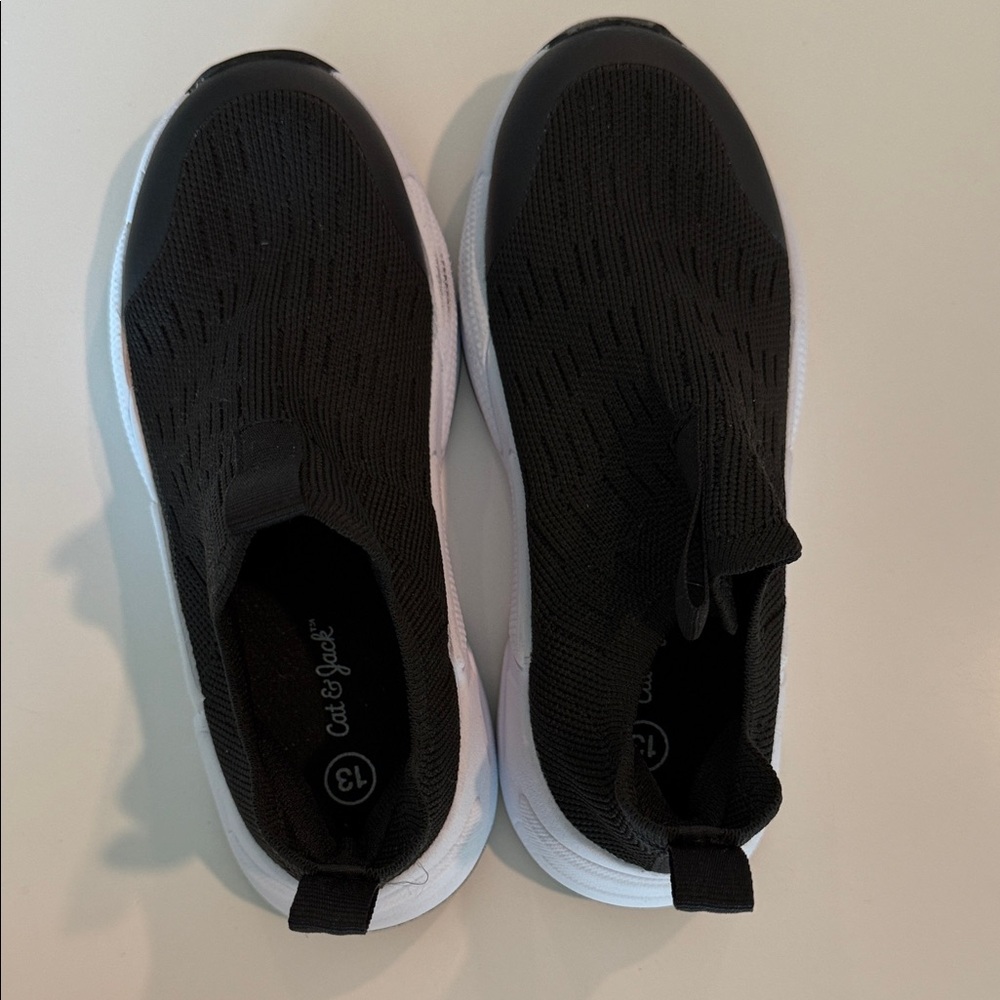 Cat & Jack No Lace Sneakers Size 13